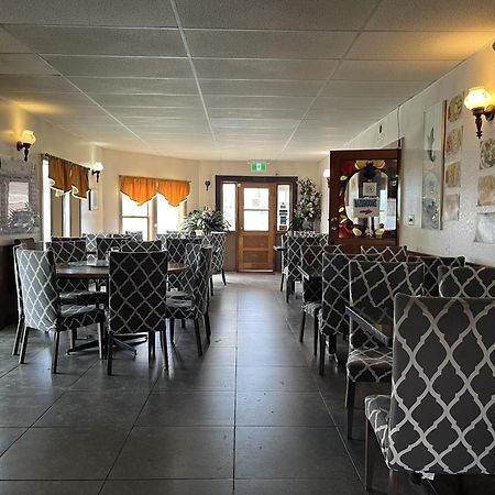 Kluane Park Inn เฮนส์จังก์ชัน ภายนอก รูปภาพ