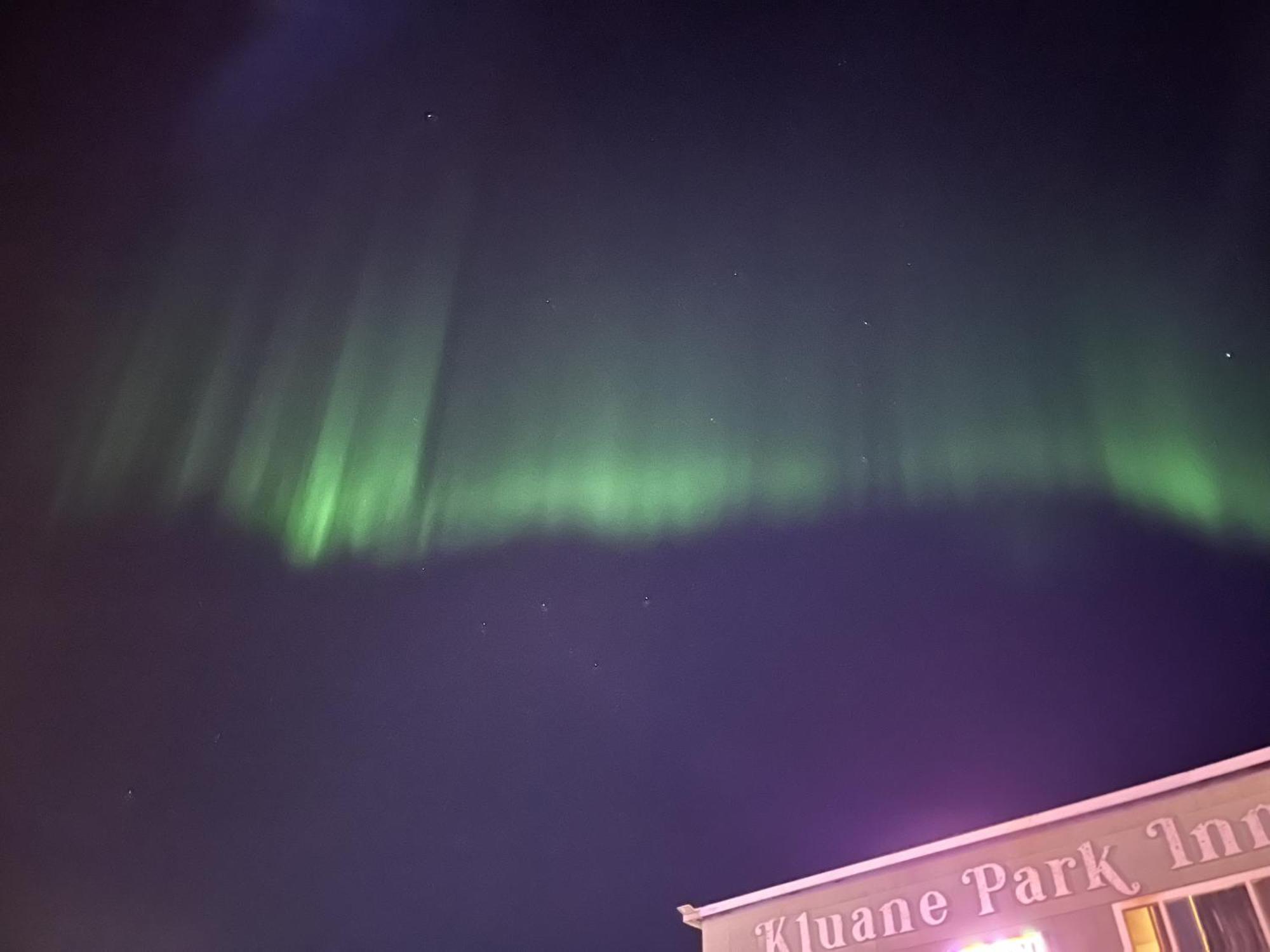 Kluane Park Inn เฮนส์จังก์ชัน ภายนอก รูปภาพ